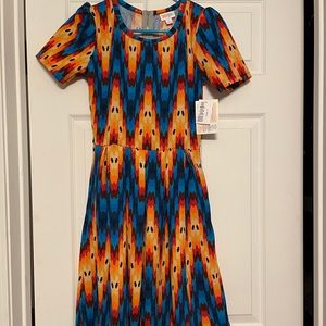 LuLaRoe Amelia, size S